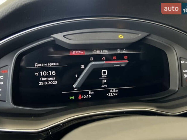 Чорний Ауді Q8, об'ємом двигуна 3 л та пробігом 10 тис. км за 102999 $, фото 23 на Automoto.ua