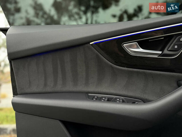 Черный Ауди Q8, объемом двигателя 2.97 л и пробегом 38 тыс. км за 87900 $, фото 25 на Automoto.ua