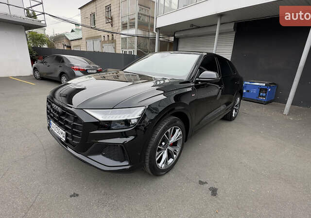 Чорний Ауді Q8, об'ємом двигуна 3 л та пробігом 10 тис. км за 102999 $, фото 32 на Automoto.ua