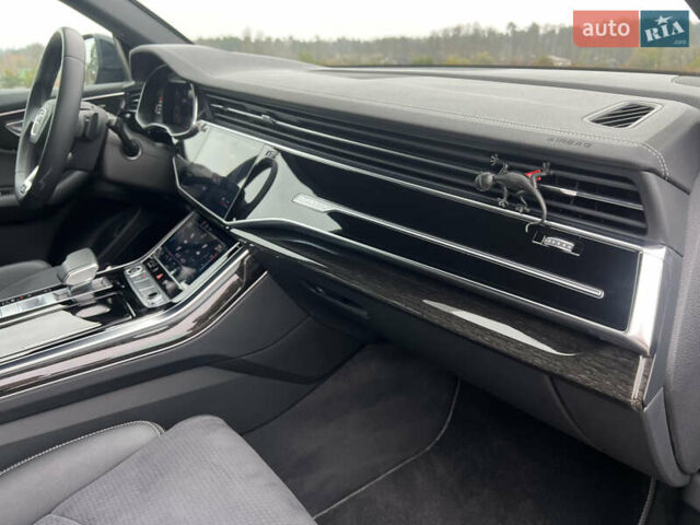 Черный Ауди Q8, объемом двигателя 2.97 л и пробегом 52 тыс. км за 77700 $, фото 31 на Automoto.ua