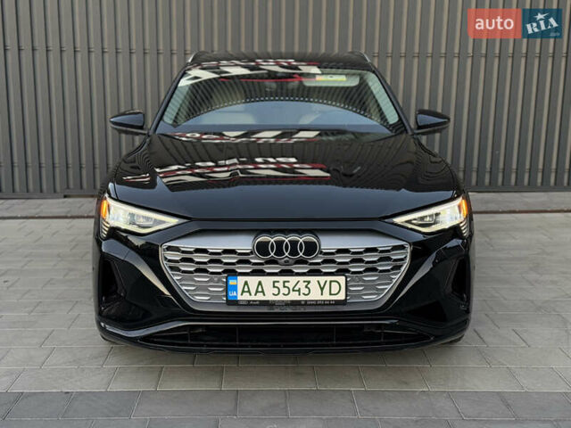 Чорний Ауді Q8, об'ємом двигуна 0 л та пробігом 29 тис. км за 52500 $, фото 1 на Automoto.ua