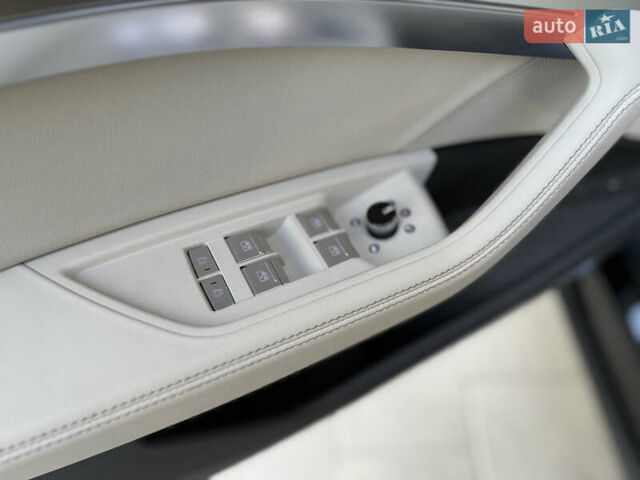 Чорний Ауді Q8, об'ємом двигуна 0 л та пробігом 29 тис. км за 52500 $, фото 27 на Automoto.ua