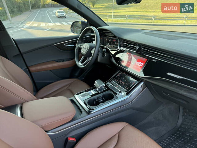 Черный Ауди Q8, объемом двигателя 3 л и пробегом 26 тыс. км за 69999 $, фото 6 на Automoto.ua