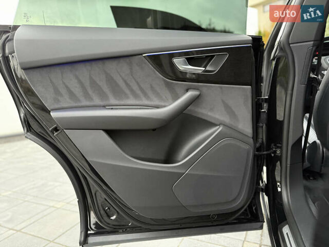 Черный Ауди Q8, объемом двигателя 2.97 л и пробегом 38 тыс. км за 87900 $, фото 55 на Automoto.ua