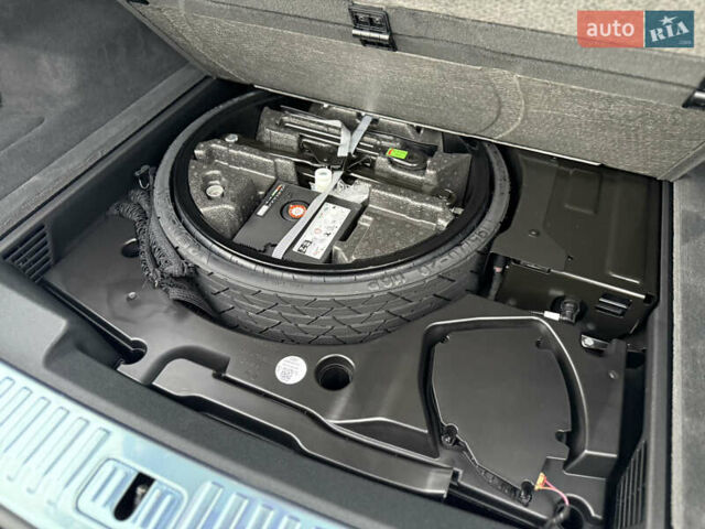 Черный Ауди Q8, объемом двигателя 2.97 л и пробегом 38 тыс. км за 87900 $, фото 64 на Automoto.ua