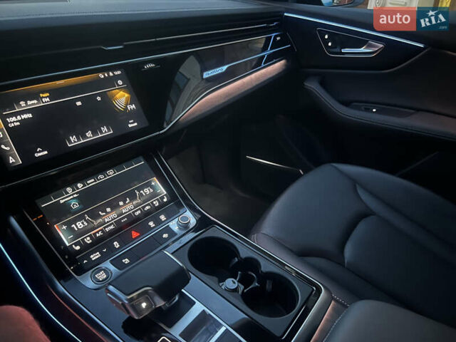 Черный Ауди Q8, объемом двигателя 3 л и пробегом 24 тыс. км за 69500 $, фото 6 на Automoto.ua