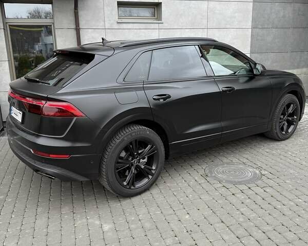 Черный Ауди Q8, объемом двигателя 2.97 л и пробегом 999 тыс. км за 97500 $, фото 9 на Automoto.ua