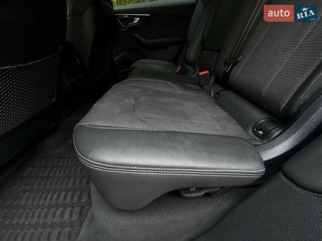 Черный Ауди Q8, объемом двигателя 2.97 л и пробегом 30 тыс. км за 92000 $, фото 27 на Automoto.ua