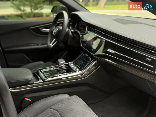 Черный Ауди Q8, объемом двигателя 2.97 л и пробегом 30 тыс. км за 92000 $, фото 34 на Automoto.ua