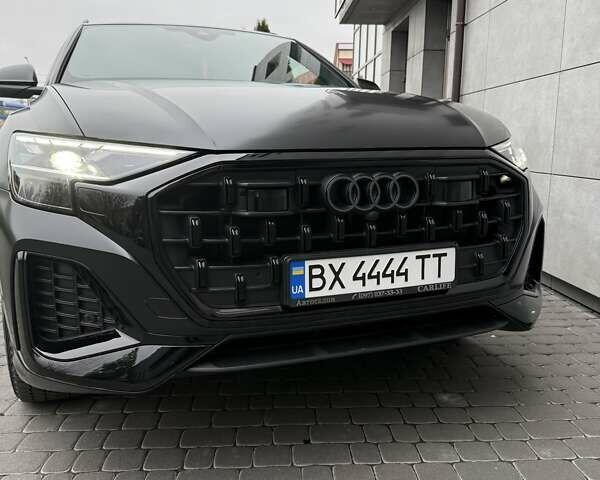 Черный Ауди Q8, объемом двигателя 2.97 л и пробегом 999 тыс. км за 97500 $, фото 6 на Automoto.ua
