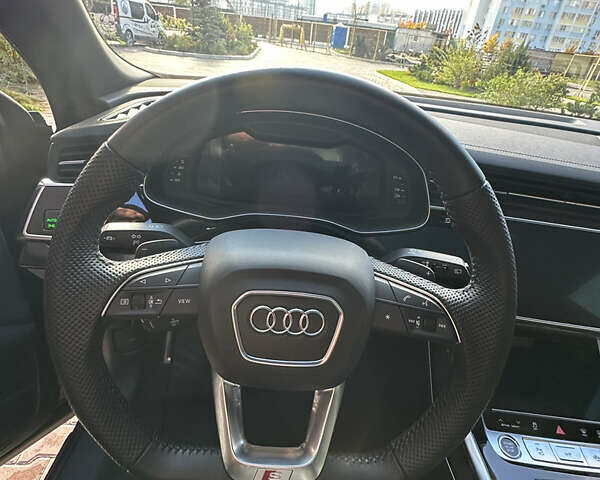 Чорний Ауді Q8, об'ємом двигуна 2.97 л та пробігом 10 тис. км за 93500 $, фото 15 на Automoto.ua
