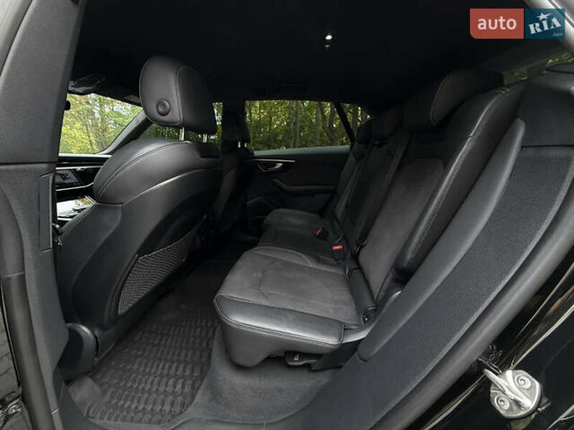 Черный Ауди Q8, объемом двигателя 2.97 л и пробегом 30 тыс. км за 92000 $, фото 26 на Automoto.ua