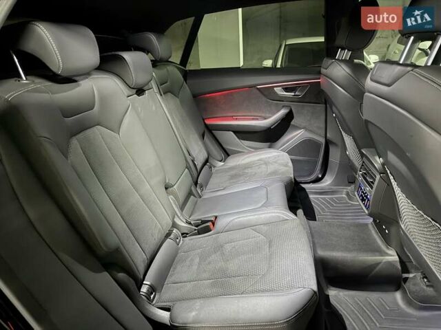 Черный Ауди Q8, объемом двигателя 2.97 л и пробегом 17 тыс. км за 95000 $, фото 26 на Automoto.ua