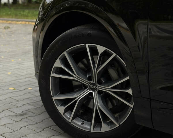 Черный Ауди Q8, объемом двигателя 2.97 л и пробегом 30 тыс. км за 92000 $, фото 13 на Automoto.ua