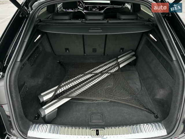 Черный Ауди Q8, объемом двигателя 2.97 л и пробегом 27 тыс. км за 88888 $, фото 28 на Automoto.ua