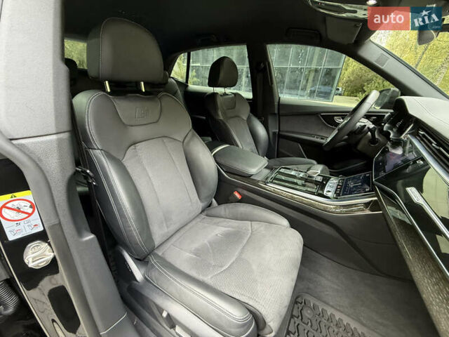 Черный Ауди Q8, объемом двигателя 2.97 л и пробегом 30 тыс. км за 92000 $, фото 33 на Automoto.ua