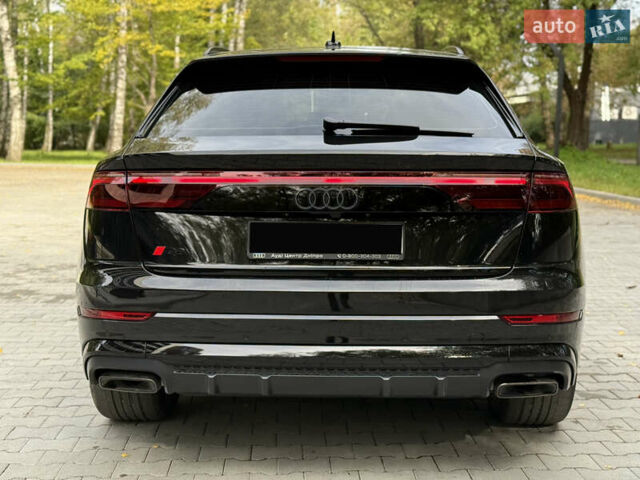 Черный Ауди Q8, объемом двигателя 2.97 л и пробегом 30 тыс. км за 92000 $, фото 4 на Automoto.ua