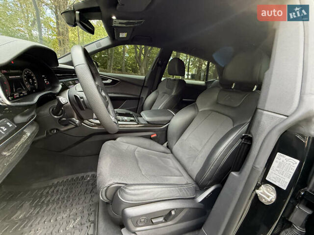 Черный Ауди Q8, объемом двигателя 2.97 л и пробегом 30 тыс. км за 92000 $, фото 24 на Automoto.ua