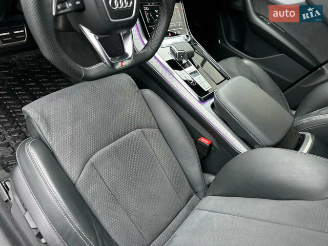 Черный Ауди Q8, объемом двигателя 2.97 л и пробегом 27 тыс. км за 88888 $, фото 32 на Automoto.ua