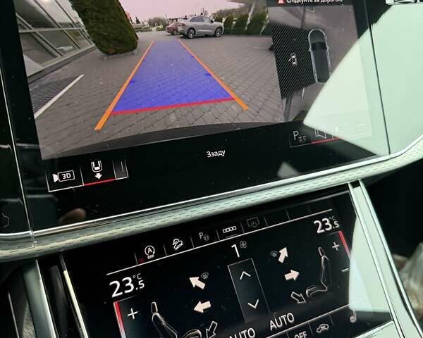 Черный Ауди Q8, объемом двигателя 2.97 л и пробегом 999 тыс. км за 97500 $, фото 18 на Automoto.ua