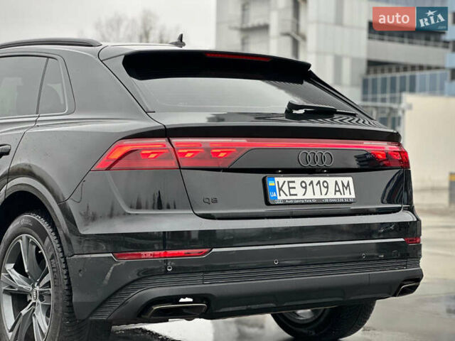 Черный Ауди Q8, объемом двигателя 2.97 л и пробегом 27 тыс. км за 88888 $, фото 25 на Automoto.ua