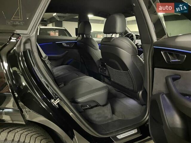 Черный Ауди Q8, объемом двигателя 2.97 л и пробегом 1 тыс. км за 112700 $, фото 39 на Automoto.ua