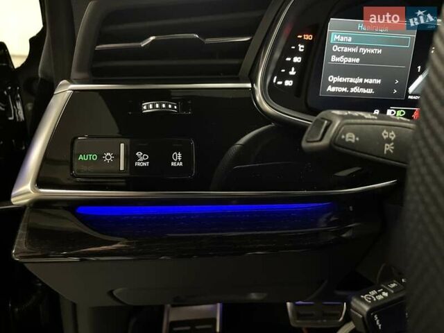 Черный Ауди Q8, объемом двигателя 2.97 л и пробегом 1 тыс. км за 112700 $, фото 46 на Automoto.ua