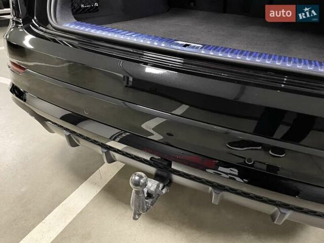 Черный Ауди Q8, объемом двигателя 2.97 л и пробегом 1 тыс. км за 112700 $, фото 84 на Automoto.ua