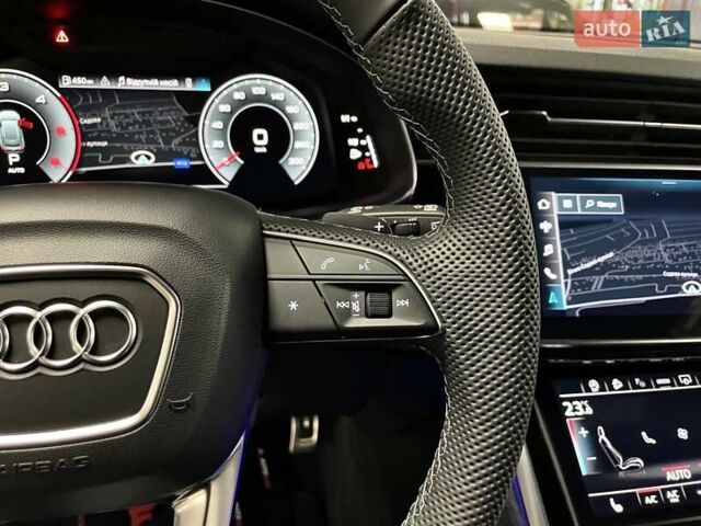 Черный Ауди Q8, объемом двигателя 2.97 л и пробегом 1 тыс. км за 112700 $, фото 49 на Automoto.ua