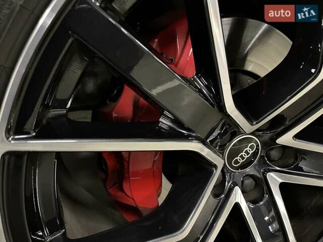 Черный Ауди Q8, объемом двигателя 2.97 л и пробегом 1 тыс. км за 112700 $, фото 86 на Automoto.ua