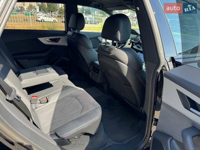 Черный Ауди Q8, объемом двигателя 3 л и пробегом 1 тыс. км за 105900 $, фото 73 на Automoto.ua