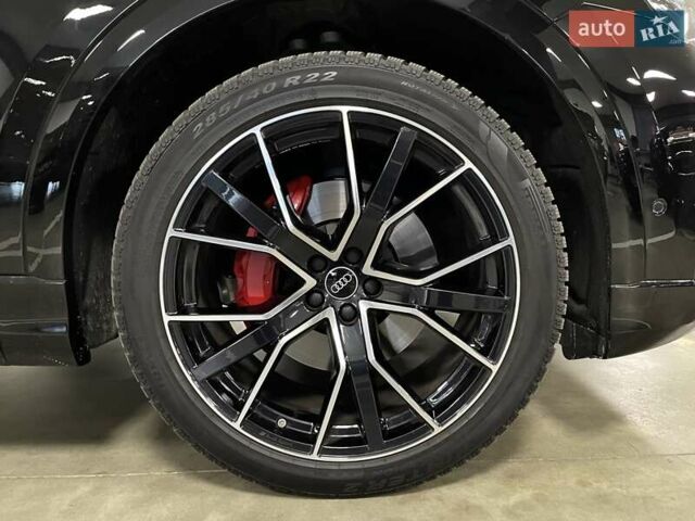 Черный Ауди Q8, объемом двигателя 2.97 л и пробегом 1 тыс. км за 112700 $, фото 85 на Automoto.ua