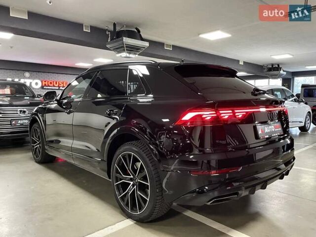 Черный Ауди Q8, объемом двигателя 2.97 л и пробегом 1 тыс. км за 112700 $, фото 12 на Automoto.ua