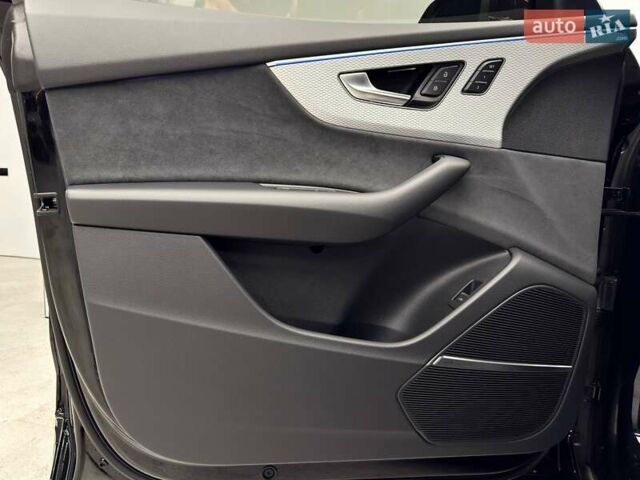 Черный Ауди Q8, объемом двигателя 2.97 л и пробегом 1 тыс. км за 113900 $, фото 17 на Automoto.ua