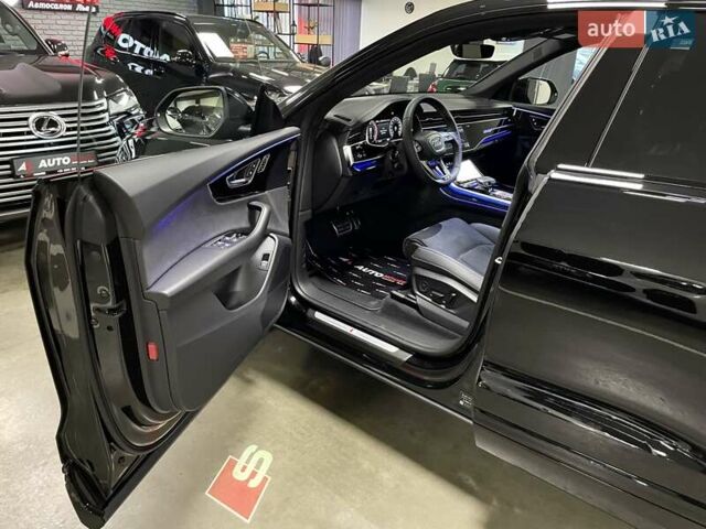 Черный Ауди Q8, объемом двигателя 2.97 л и пробегом 1 тыс. км за 112700 $, фото 24 на Automoto.ua