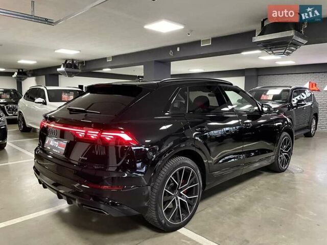 Черный Ауди Q8, объемом двигателя 2.97 л и пробегом 1 тыс. км за 112700 $, фото 8 на Automoto.ua