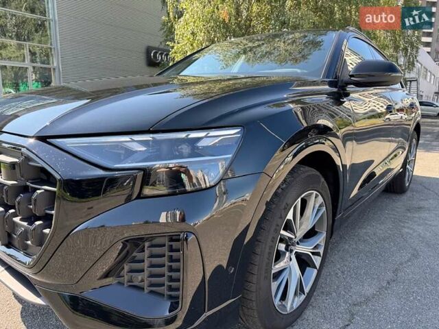 Черный Ауди Q8, объемом двигателя 3 л и пробегом 1 тыс. км за 105900 $, фото 1 на Automoto.ua
