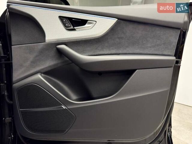 Черный Ауди Q8, объемом двигателя 2.97 л и пробегом 1 тыс. км за 113900 $, фото 46 на Automoto.ua