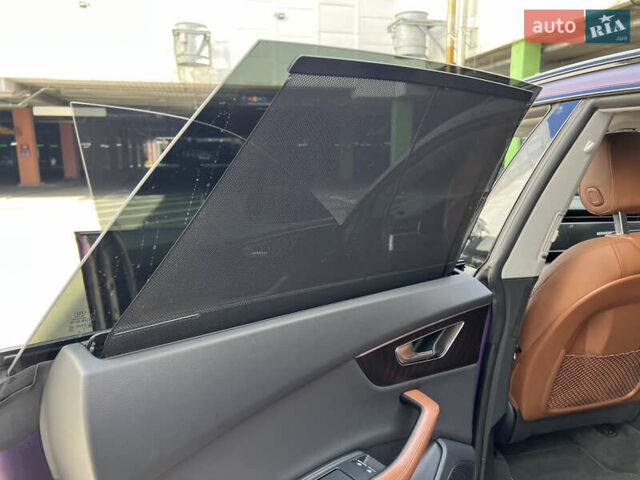 Фіолетовий Ауді Q8, об'ємом двигуна 3 л та пробігом 119 тис. км за 56800 $, фото 30 на Automoto.ua