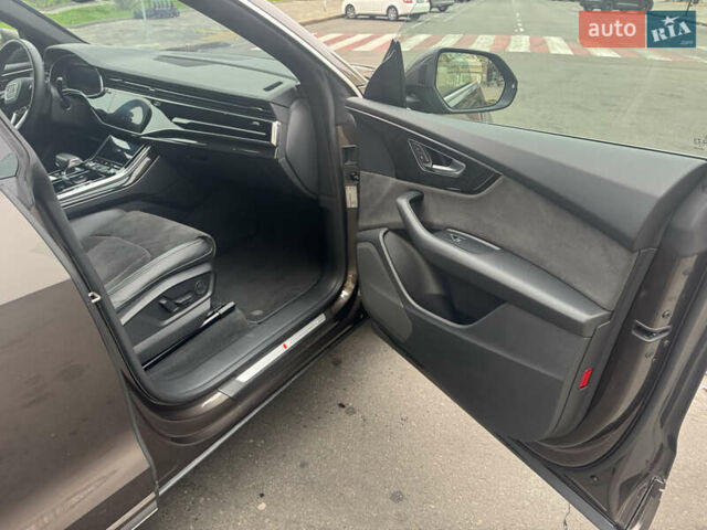 Коричневый Ауди Q8, объемом двигателя 2.97 л и пробегом 91 тыс. км за 62000 $, фото 17 на Automoto.ua