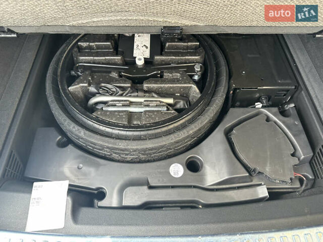 Ауді Q8 2021 у Києві на Automoto.ua Коричневий Ауді Q8, об'ємом двигуна 3 л та пробігом 125 тис. км за 65555 $, фото 18 на Automoto.ua