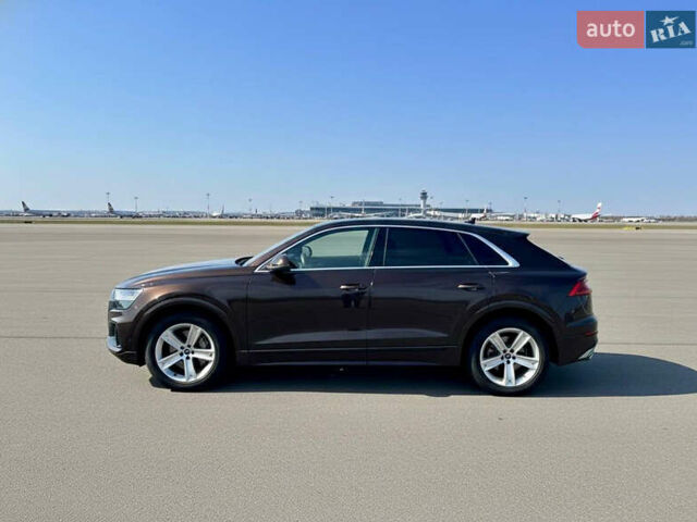 Коричневый Ауди Q8, объемом двигателя 3 л и пробегом 125 тыс. км за 62222 $, фото 2 на Automoto.ua