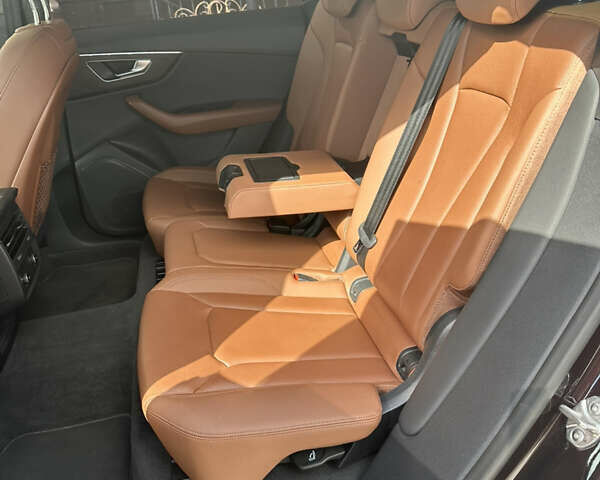 Ауді Q8 2021 у Києві на Automoto.ua Коричневий Ауді Q8, об'ємом двигуна 3 л та пробігом 125 тис. км за 65555 $, фото 16 на Automoto.ua