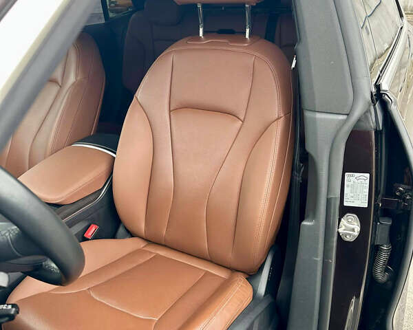 Коричневый Ауди Q8, объемом двигателя 3 л и пробегом 125 тыс. км за 62222 $, фото 26 на Automoto.ua