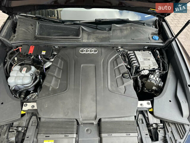 Ауді Q8 2021 у Києві на Automoto.ua Коричневий Ауді Q8, об'ємом двигуна 3 л та пробігом 125 тис. км за 65555 $, фото 10 на Automoto.ua