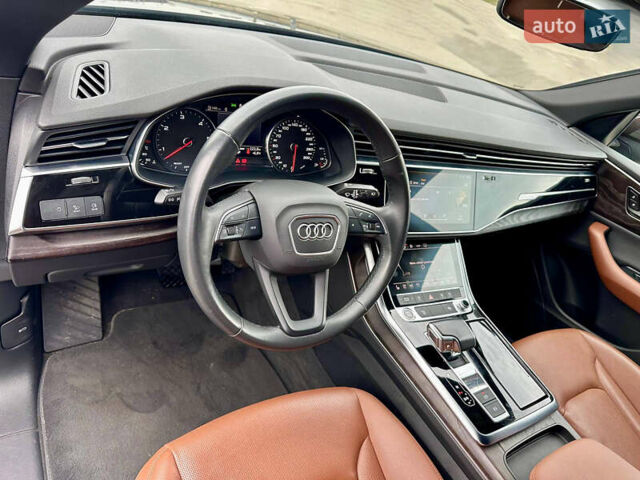 Коричневый Ауди Q8, объемом двигателя 3 л и пробегом 125 тыс. км за 62222 $, фото 13 на Automoto.ua