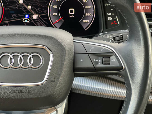 Ауди Q8 2019 в Львове на Automoto.ua Красный Ауди Q8, объемом двигателя 2.97 л и пробегом 121 тыс. км за 47999 $, фото 11 на Automoto.ua