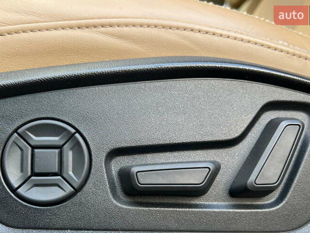 Ауди Q8 2019 в Львове на Automoto.ua Красный Ауди Q8, объемом двигателя 2.97 л и пробегом 121 тыс. км за 47999 $, фото 17 на Automoto.ua