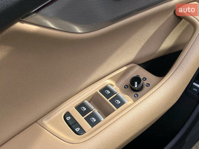 Ауди Q8 2019 в Львове на Automoto.ua Красный Ауди Q8, объемом двигателя 2.97 л и пробегом 121 тыс. км за 47999 $, фото 19 на Automoto.ua