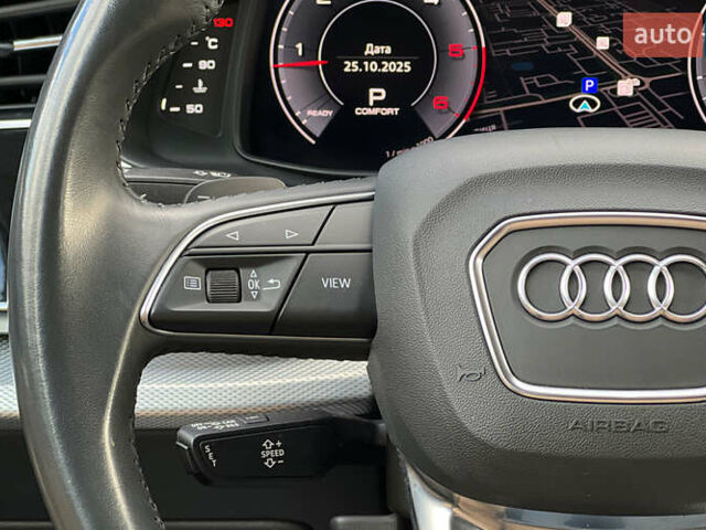 Ауди Q8 2019 в Львове на Automoto.ua Красный Ауди Q8, объемом двигателя 2.97 л и пробегом 121 тыс. км за 47999 $, фото 10 на Automoto.ua